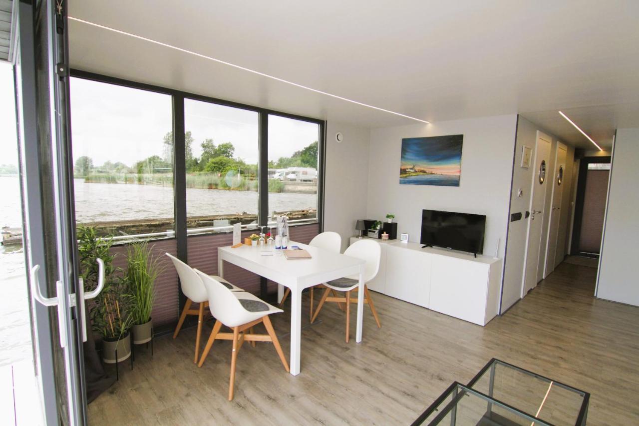 Hausboot Fjord Nordstern Mit Dachterrasse In Schleswig Hotell Eksteriør bilde