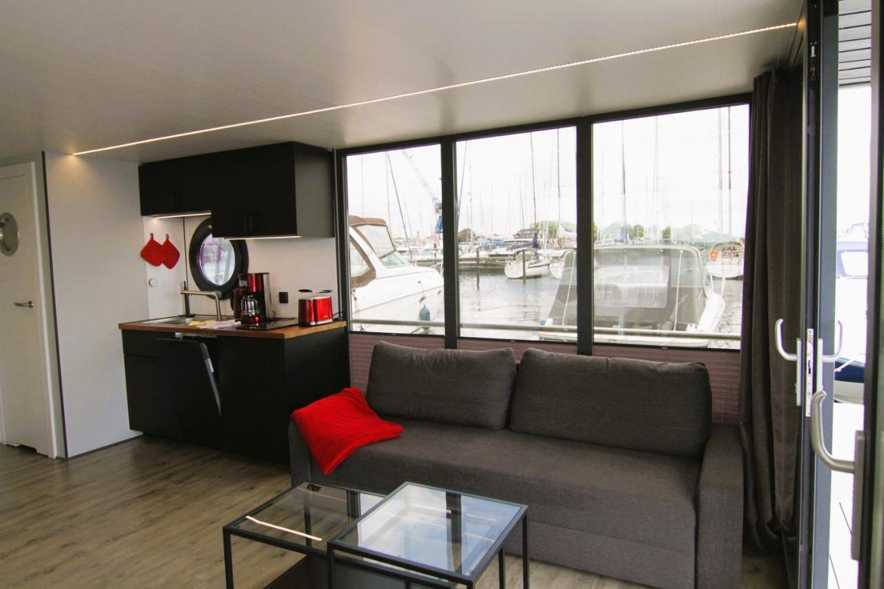 Hausboot Fjord Nordstern Mit Dachterrasse In Schleswig Hotell Eksteriør bilde